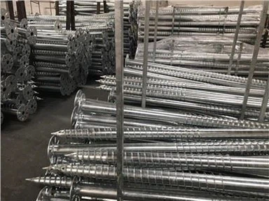 Jordskruehaug for jordsolpanel