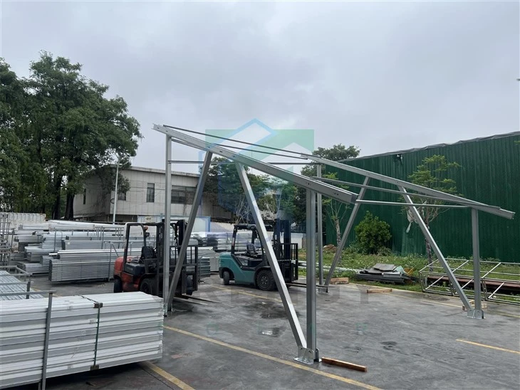 Long Life Zn-Al-Mg Solar Carport Frames | Sustainable PV Mounting Solutions
